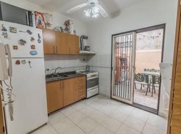 Casa · 65m² · 5 Ambientes · 1 Cochera · Casa en Ramos Mejia Sobre Fray Mamerto