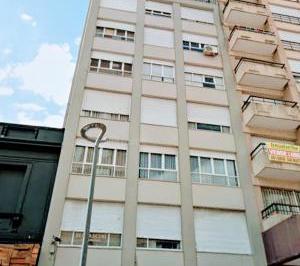 Oficina comercial de 4 ambientes, Mar del Plata · Oficina Externa en Venta. Sobre Peatonal San Martin. U$s 40.000.