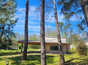 Casa · 55m² · 1 Ambiente · 2 Cocheras · Casa en Venta en Parque Las Naciones