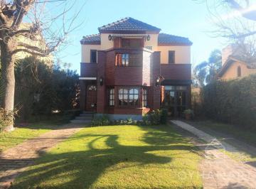 Casa · 159m² · 5 Ambientes · Casa Country Banco Provincia