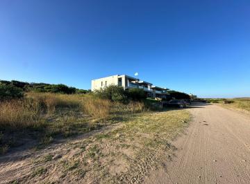 Terreno · 900m² · Lote 80 Villa Robles (Brisas)