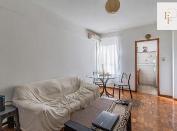 Departamento de 2 ambientes, San Telmo · Departamento 2 Amb en Venta. Balcarce Al 1300 San Telmo Usd.59.000.apto Crédito