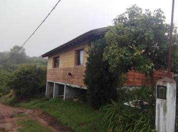 Casa de 2 ambientes, La Cumbrecita · Venta de Casa en Lote de 431 m², 2 Dorm., Hermosas Vistas, Escritura.