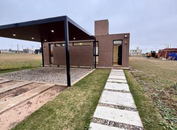Casa de 4 ambientes, Córdoba · Venta Casa Docta 3 Dorm. - Docta Central Frente Colegio