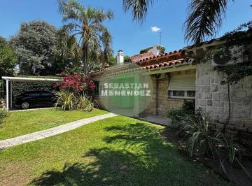 Casa · 366m² · 10 Ambientes · 3 Cocheras · 4 Dorm en Planta Baja (1 en Suite) - Quincho Cerrado - Casa Venta Cerro de Las Rosas