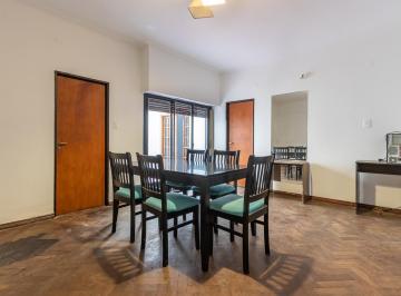 Departamento · 93m² · 5 Ambientes · 1 Cochera · Departamento de 3 Dorm. en Barrio Martin Rosario