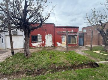 Casa · 362m² · 5 Ambientes · Venta - Casa a Refaccionar - Santa Fe