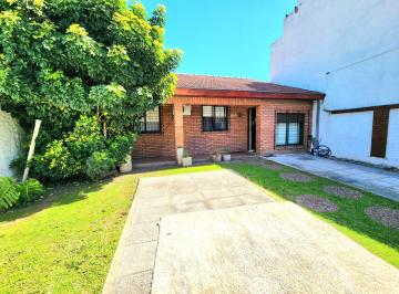 Casa de 4 ambientes, Ituzaingó · Chalet en Venta Ituzaingo Norte