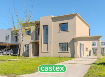 Casa · 200m² · 5 Ambientes · 3 Cocheras · Casa en Venta en Acacias, Puertos