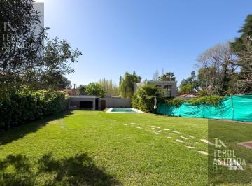 Casa · 202m² · 4 Ambientes · 2 Cocheras · Casa Venta / Alquiler - 3 Dorm. - Barrio Huerto del Sol - La Puntilla - Luján de Cuyo