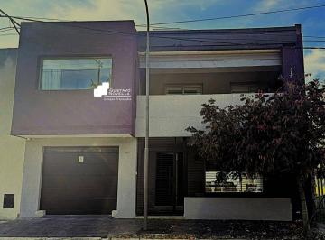 GNP-GNP-946_2 · Casa en Venta Chascomus Laguna