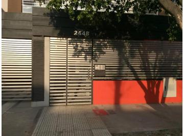 Garage · 12m² · Cocheras en Planta Baja y Subsuelo - Lanus Oeste.