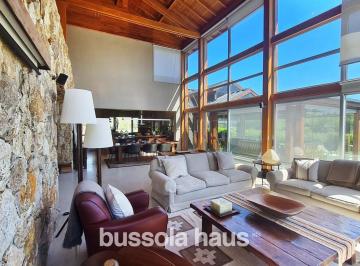 Casa · 470m² · 6 Ambientes · Casa 6 Ambientes en Venta Isla del Este Tigre