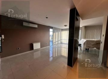 Departamento · 80m² · 3 Ambientes · Gral Paz: 2 Dorm y 2 Baños con Asador Propio