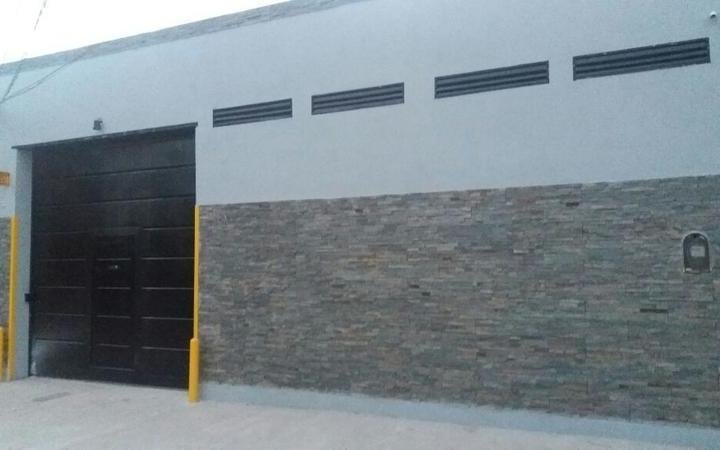 Garage · 12m²