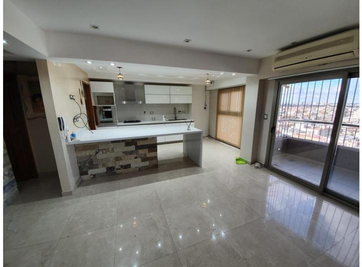 Departamento · 130m² · 4 Ambientes · 1 Cochera