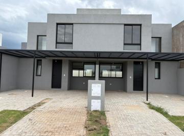 Casa · 146m² · 4 Ambientes · 2 Cocheras · Colinas de Manantiales * Dúplex 3 Dorm a m Plaza * a Estrenar