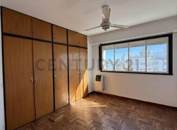 Departamento · 65m² · 3 Ambientes · Venta de Departamento Dos Dorm. - Calle 2 E/ 49 y 50