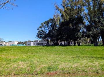 Terreno · 2072m² · Terreno Central en Cul - de - Sac | La Asunción Club de Campo, Uf 102 | Luján