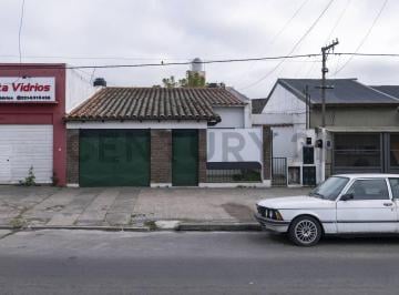 PH · 55m² · 3 Ambientes · 1 Cochera · PH en Venta en La Plata