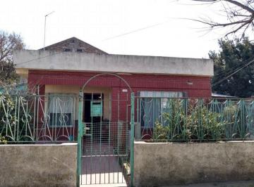 Casa de 3 ambientes, Florencio Varela · Venta, Florencio Varela, San Nicolas, Calle Edison y Misiones a 200 m de Pte Illia
