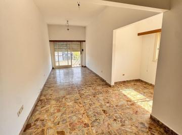 Departamento · 106m² · 3 Ambientes · Departamento en Villa Bosch