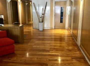 Departamento · 101m² · 3 Ambientes · Oportunidad Para Reciclar de Depto en Venta en Excelente Zona de Belgrano!