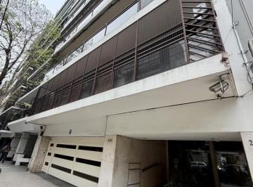 Departamento · 101m² · 3 Ambientes · Oportunidad Para Reciclar de Depto en Venta en Excelente Zona de Belgrano!