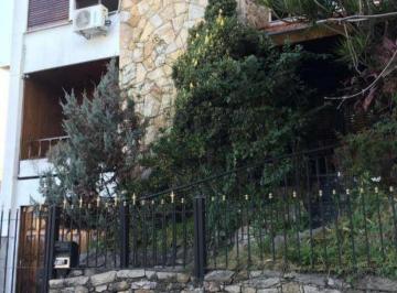 Casa · 200m² · 3 Ambientes · Casa en Lote Propio 4 Amb 3 Cocheras
