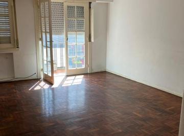 Departamento · 84m² · 3 Ambientes · Departamento 3 Ambientes Apto Profesional en Lomas de Zamora Oeste