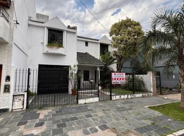 Casa · 240m² · 6 Ambientes · 6 Cocheras · Casa 6 Ambientes Venta Ramos Mejia