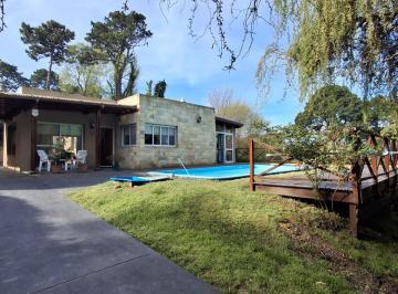Casa de 3 ambientes, General Pueyrredón · Chalet de 3 Ambientes con Piscina (Sierra de Los Padres)