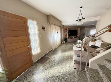 PH · 123m² · 4 Ambientes · 1 Cochera · PH 4 Ambientes Al Frente con Terraza y Cochera