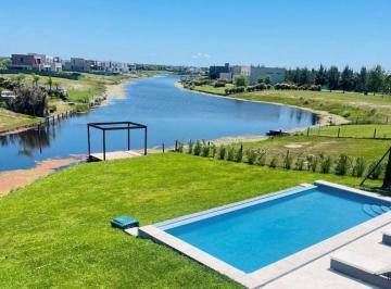 Casa · 200m² · 6 Ambientes · 2 Cocheras · Casa en Venta en El Naudir, Escobar, G. B. a. Zona Norte