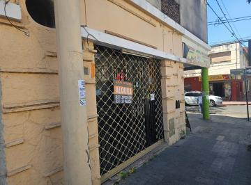 Local comercial de 1 ambiente, Córdoba · Alquilo Local Comercial en Barrio Alberdi 40 m Sobre Sta Rosa Esquina Arturo Orgaz