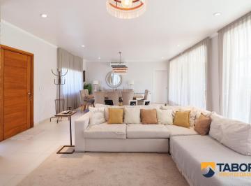 Casa · 400m² · 9 Ambientes · 2 Cocheras · Casa Premium en Venta 5 Dorm, 4 Baños, Galeria, Patio, Pileta – Cañuelas - Zona Sur Córdoba Capital