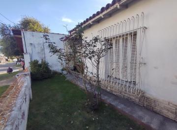 Casa · 148m² · 4 Ambientes · 2 Cocheras · Venta Casa, Lote Propio, Moron!