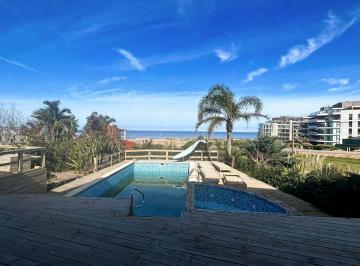 Casa · 270m² · 6 Ambientes · 2 Cocheras · Venta Casa 4 Dorm. con Vista Al Mar - Maldonado - Punta del Este