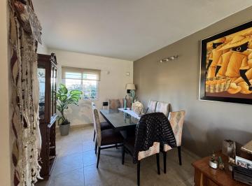 Casa de 3 ambientes, La Calera · Venta Casa 3 Dorm. con Pileta en Altos de La Calera