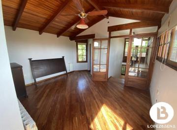 Casa · 305m² · 8 Ambientes · 4 Cocheras · Venta Casa en Country 4 Hojas Apto Crédito Hipotecario Mendiolaza Córdoba