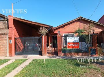 Casa · 112m² · 3 Ambientes · 2 Cocheras · Casa en Coprovi