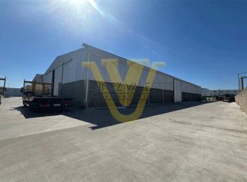 Bodega-Galpón , Córdoba · Alquilo 2 Naves de 990 m² C / U Bº. Ferreyra (Ga 530)