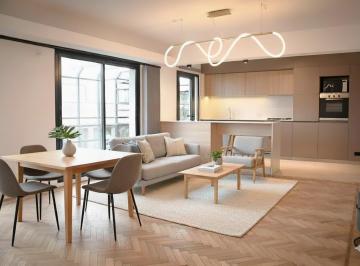 Casa · 110m² · 5 Ambientes · 1 Cochera · Piso Exclusivo Reciclado a Nuevo en Venta 3 Dorm. en Rosario