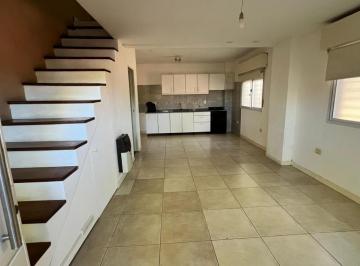 Casa · 67m² · 3 Ambientes · 1 Cochera · Moderno Dúplex 3 Ambientes en Villa Ballester – Apto Crédito