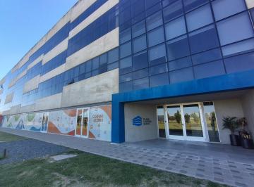 Oficina comercial · 216m² · 2 Ambientes · Oficinas y Cocheras en El Parque Empresarial Aeropuerto