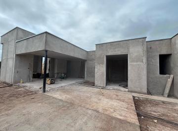 Casa · 155m² · 6 Ambientes · 2 Cocheras · Casa a Estrenar Alma Gardenia