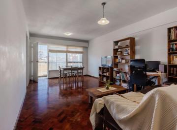 Departamento · 81m² · 4 Ambientes · Departamento en Venta Barrio Centro 2 Dorm. Balcon Al Frente Luminoso Amplio Ventilacion