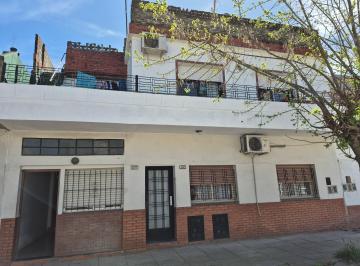 PH de 4 ambientes, Tres de Febrero · PH Tipo Casa - Gran Terraza - Apto Credito - Posible Cochera/local