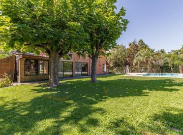 Casa · 232m² · 4 Ambientes · 1 Cochera · Casa en Venta en Country Banco Provincia Francisco Álvarez Moreno