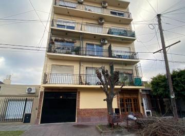Departamento de 2 ambientes, La Matanza · Departamento de 45 m² con 1 Dormitorio en Venta en Ramos Mejía